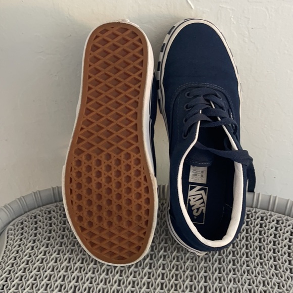 Vans shoes - Picture 4 of 6